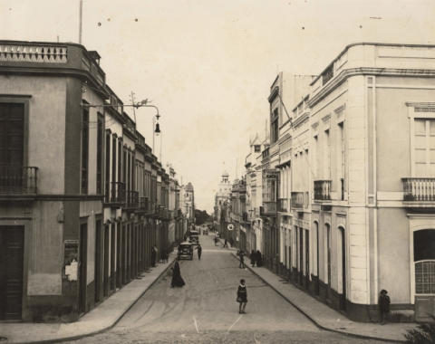 CALLE BUENOS AIRES