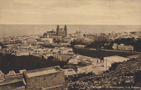 TRIANA Y VEGUETA DESDE EL RISCO