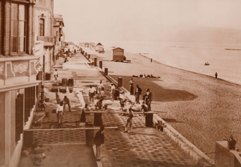 CONSTRUCCIÓN DE LA AVENIDA DE LAS CANTERAS
