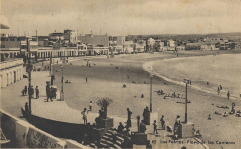 PLAYA DE LAS CANTERAS DESDE EL TEATRO HERMANOS MILLARES