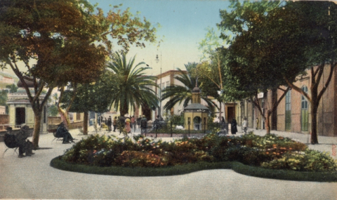 LA PLAZUELA