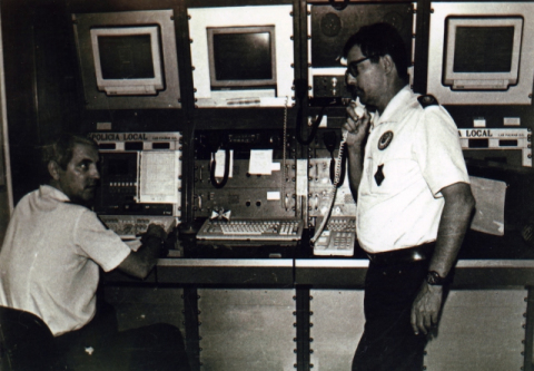 SALA DE TRANSMISIONES DE LA POLICÍA LOCAL