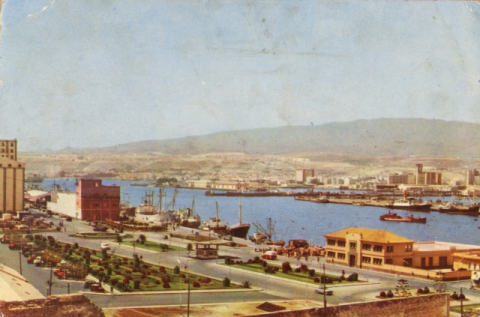 MUELLE GRANDE Y PUERTO