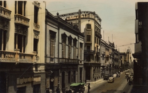 CALLE MAYOR DE TRIANA ESQUINA A DOMINGO J. NAVARRO