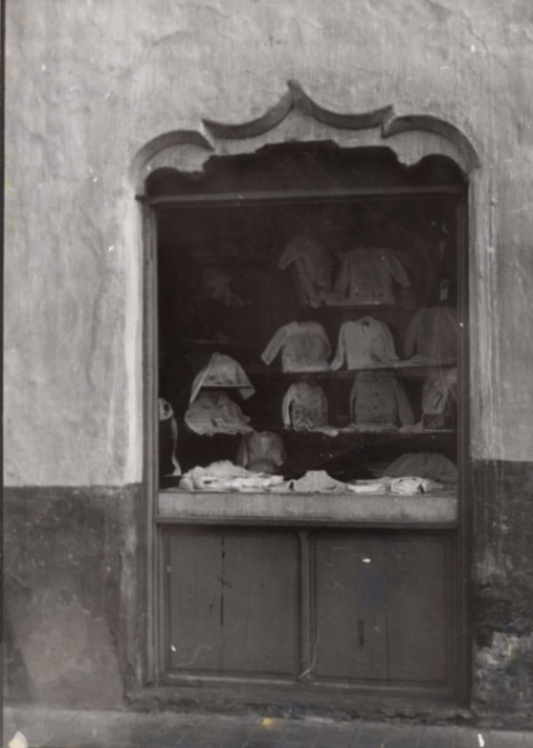 CASA EN LA CALLE CANO