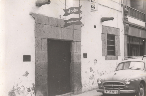 CASA TERRERA GÓTICO MUDÉJAR EN LA CALLE CONSTANTINO NÚMERO 7