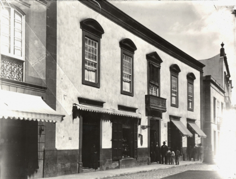 COMERCIO DE TRIANA