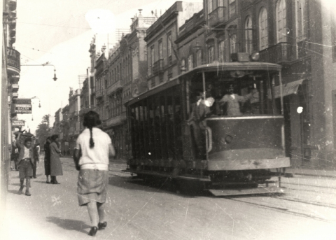 EL TRANVÍA POR TRIANA