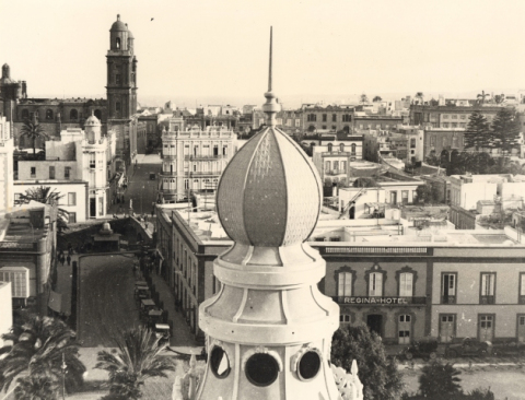 HOTEL REGINA DESDE LA TORRE DEL GABINETE
