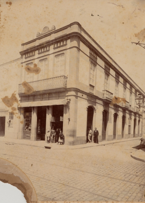 TIENDA DE ULTRAMARINOS
