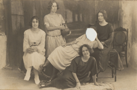 RETRATO DE AMIGAS