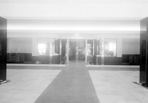 EL HALL DEL CUYÁS