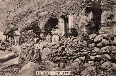 CUEVAS DE MATA