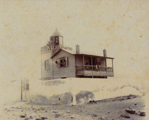 CASA EN LA PLAYA DE LAS CANTERAS