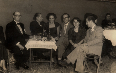 RETRATO EN LA FIESTA