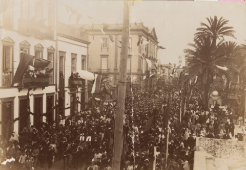 LLEGADA DE ALFONSO XIII A TRIANA