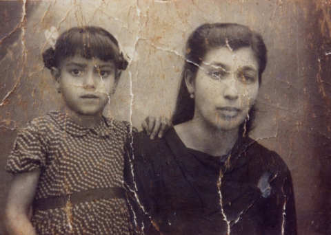 MADRE E HIJA