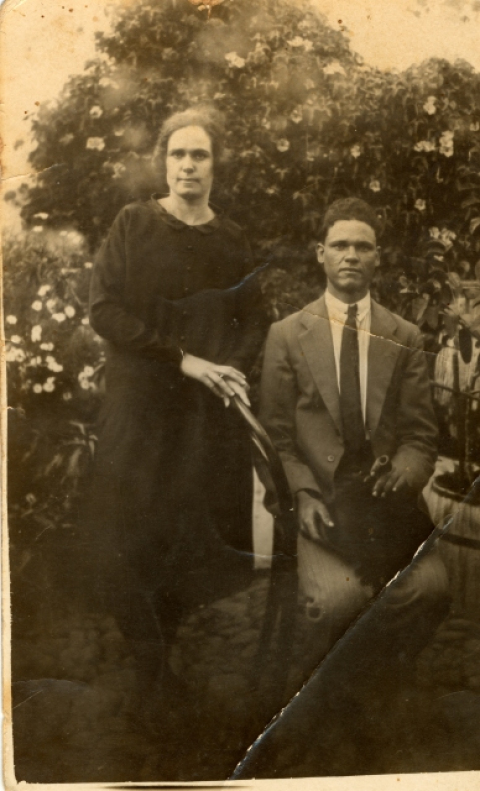MADRE E HIJO