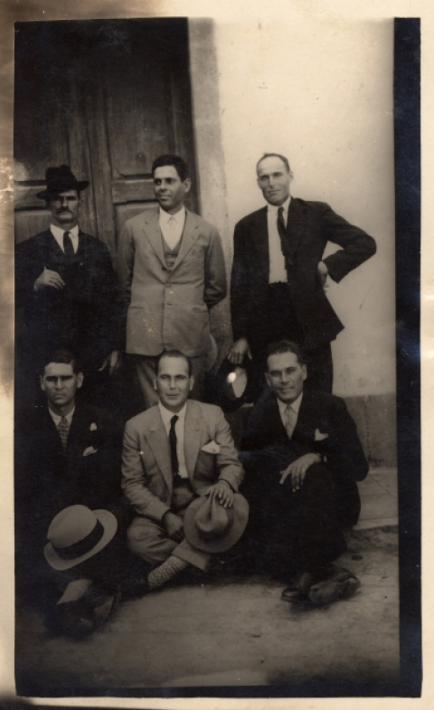 RETRATO DE SEÑORES