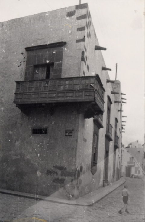 BALCÓN ESQUINA CALLE COLÓN (CASA DE COLÓN)