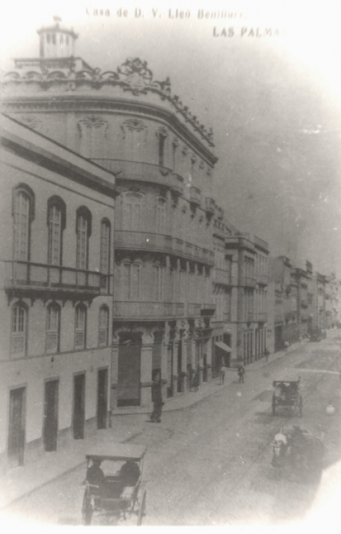 CASA DE D.V. LLEO BENALLARES