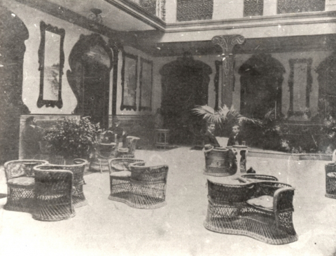 PATIO GABINETE LITERARIO