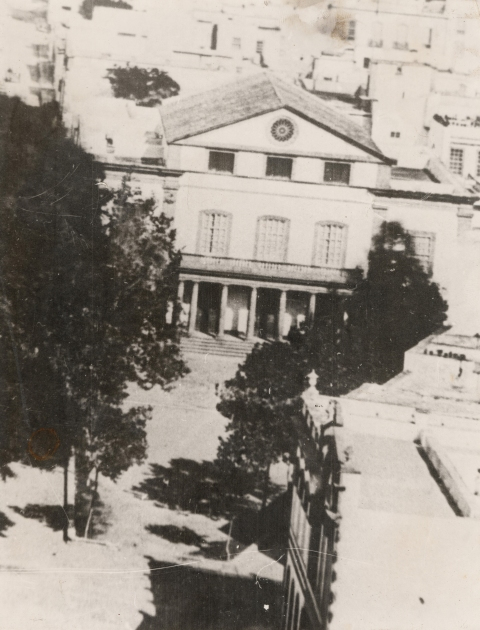PLAZA DE CAIRASCO Y GABINETE LITERARIO