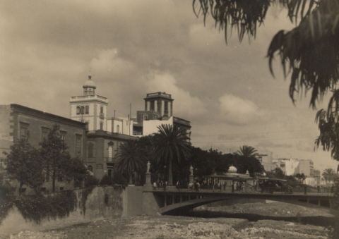 EL PUENTE DE PIEDRA