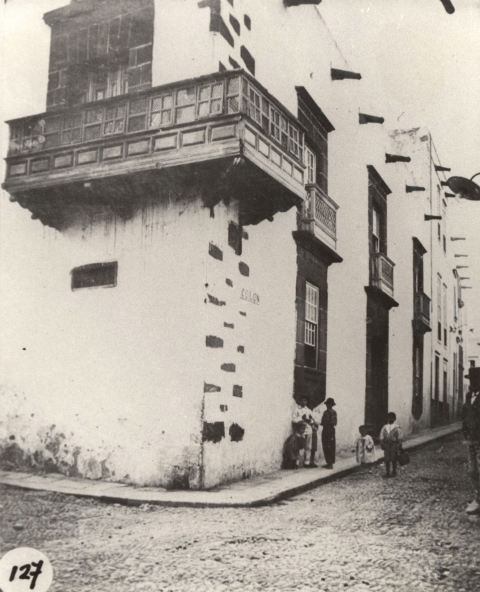TRASERA DE LA CASA DE COLÓN. PLAZA SAN ANTONIO ABAD/CALLE COLÓN