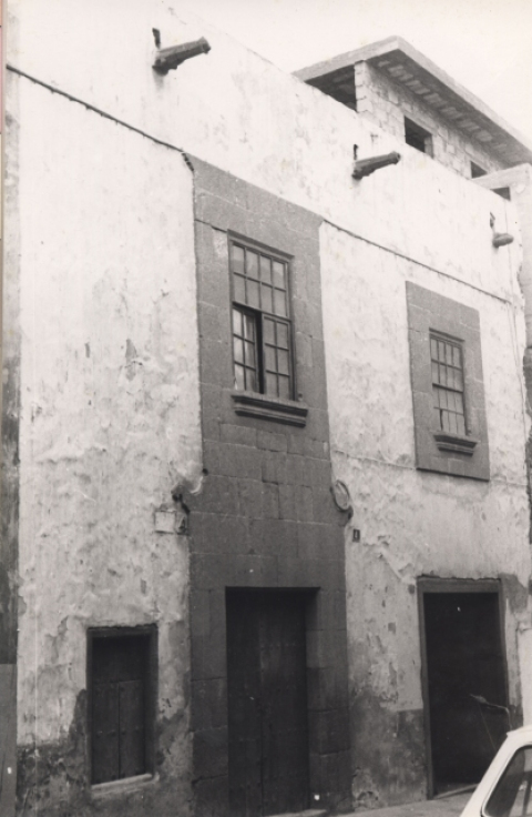 CALLE LÓPEZ BOTAS. ESQUINA LOS REYES, CASAS COLONIALES