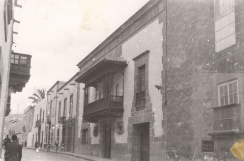 CALLE CASTILLO, CASAS COLONIALES