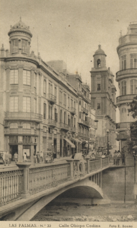 CALLE OBISPO CODINA Y PUENTE PIEDRA