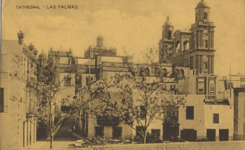 CATEDRAL Y CASA AVELLANEDA