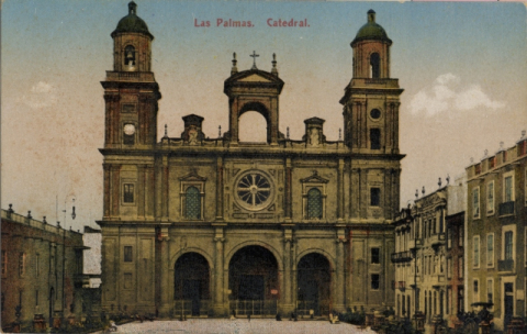 CATEDRAL Y PLAZA SANTA ANA
