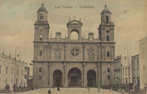 CATEDRAL Y PLAZA SANTA ANA