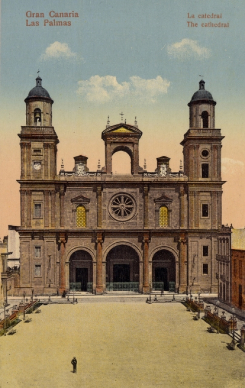 CATEDRAL Y PLAZA SANTA ANA