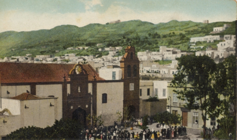 IGLESIA Y PLAZA SANTO DOMINGO