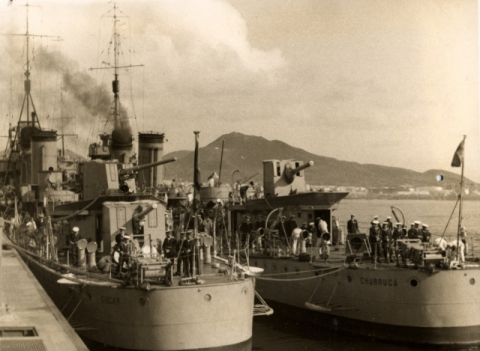 VISITA DE LA ESCUADRA ESPAÑOLA