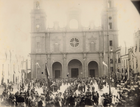 MANIFESTACIÓN DIVISIONISTA A FAVOR DE LA LEY DE CABILDOS