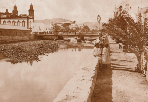NIÑOS DEL GUINIGUADA