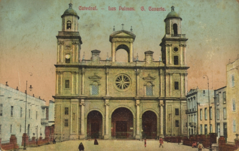 PLAZA Y CATEDRAL DE SANTA ANA