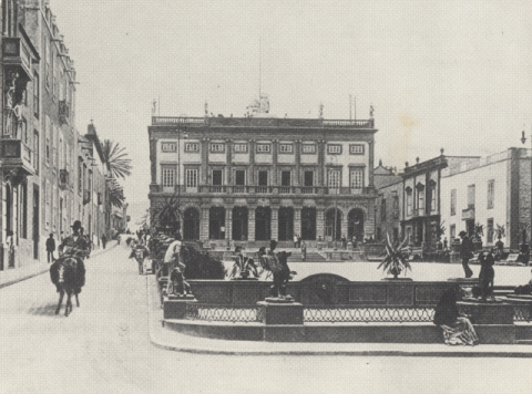 SANTA ANA