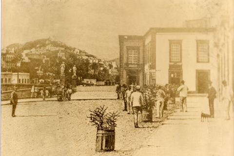 PUENTE DE PIEDRA