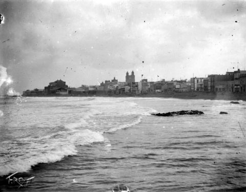 TRIANA DESDE EL MUELLE DE SAN TELMO