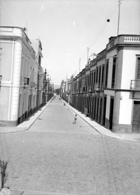 BUENOS AIRES DESDE 1º DE MAYO