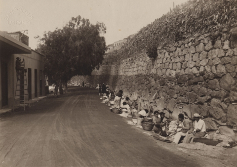 LAVANDERAS EN LA ACEQUIA DEL "ÁRBOL BONITO"