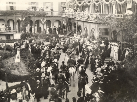 ALFONSO XIII EN EL HOTEL SANTA CATALINA