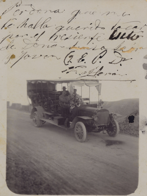 ANTIGUO COCHE DE HORA