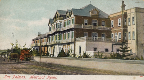HOTEL METROPOLE