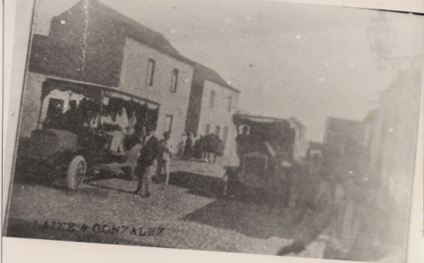 PARADA DE COCHES DE HORA EN LOS LLANOS